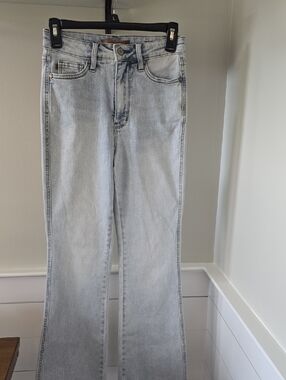 Judy Blue Light Wash Boot Cut Jeans
